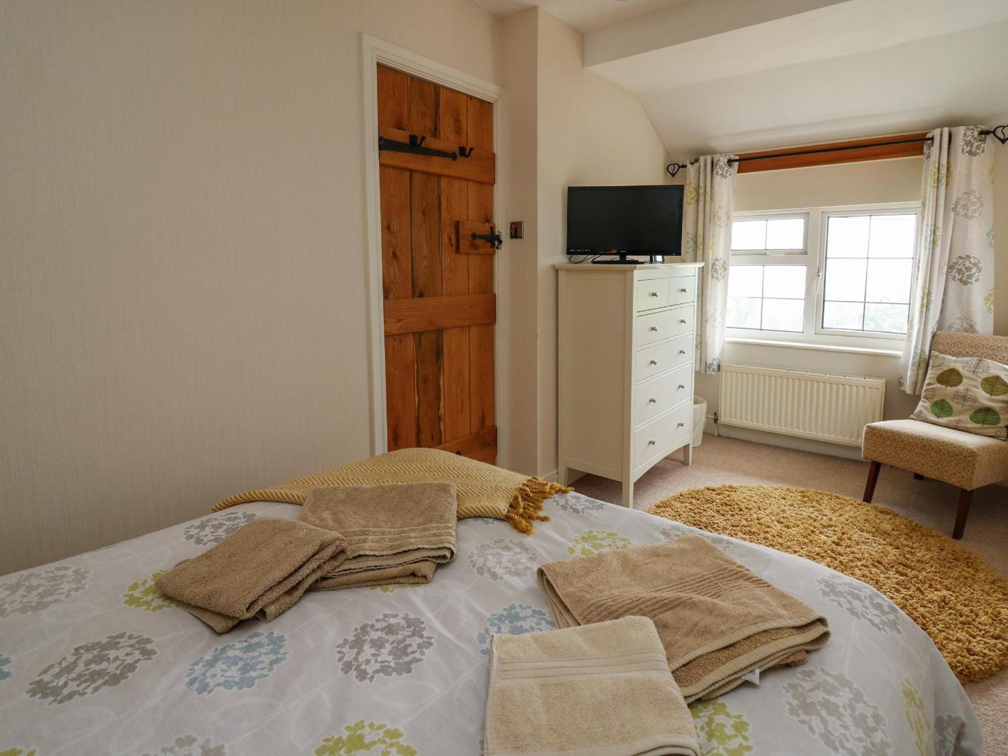 Aberdauddwr Villa Llanwnen ภายนอก รูปภาพ