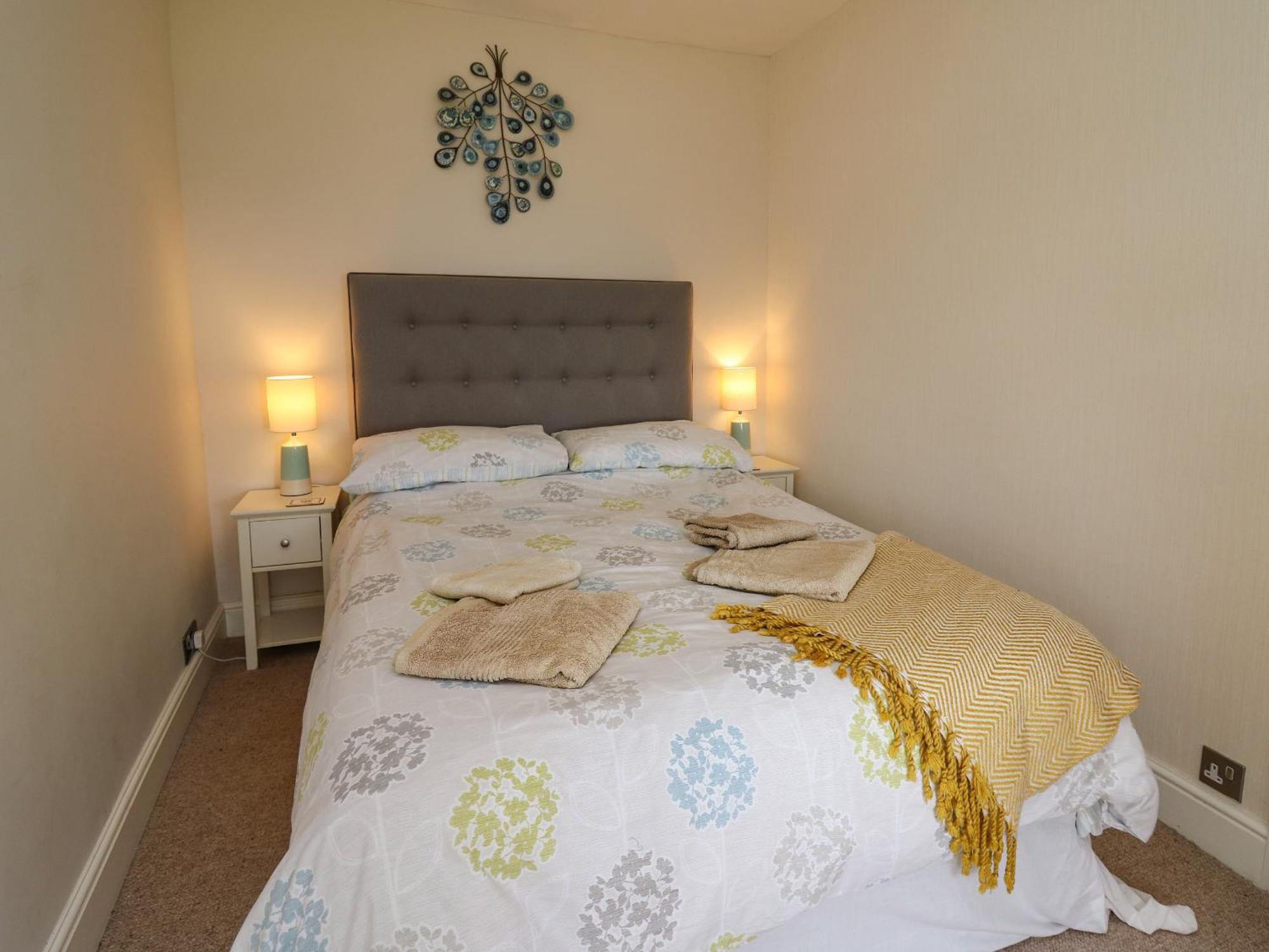 Aberdauddwr Villa Llanwnen ภายนอก รูปภาพ